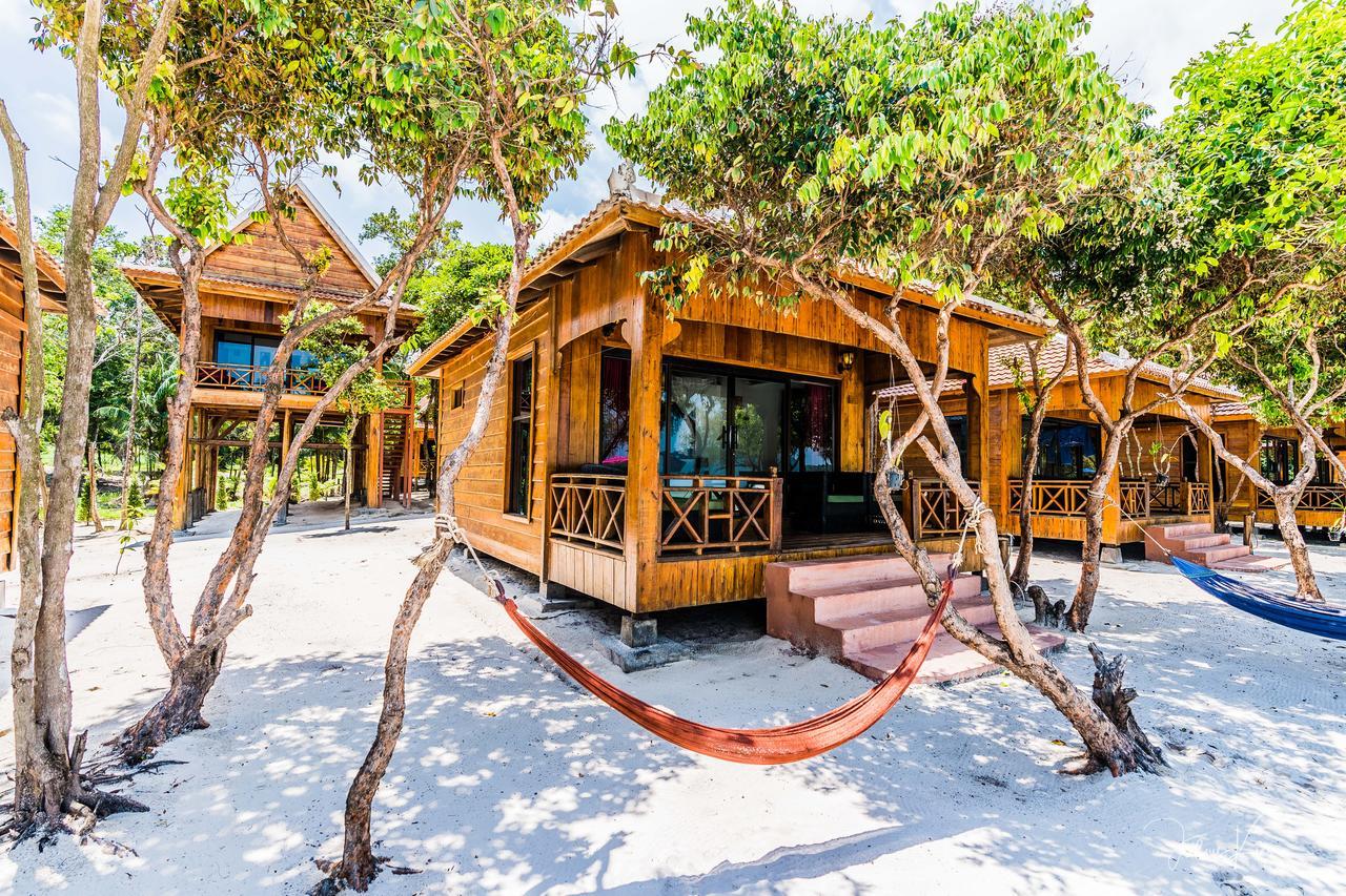 Sol Beach Resort Koh Rong Sanloem Exterior photo